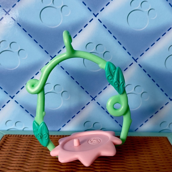 Littlest Pet Shop Butterfly Triplets - Picture 7 of 10